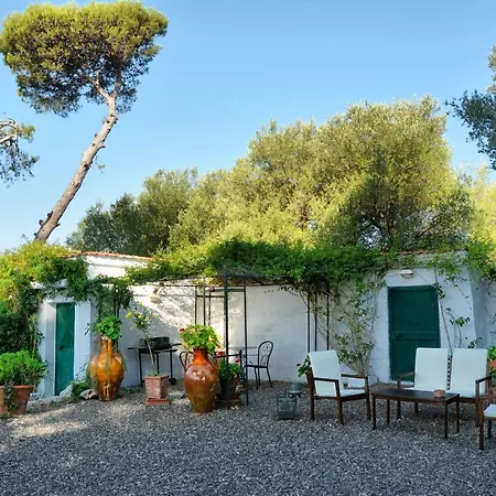 La Rava E La Fava Bed & Breakfast