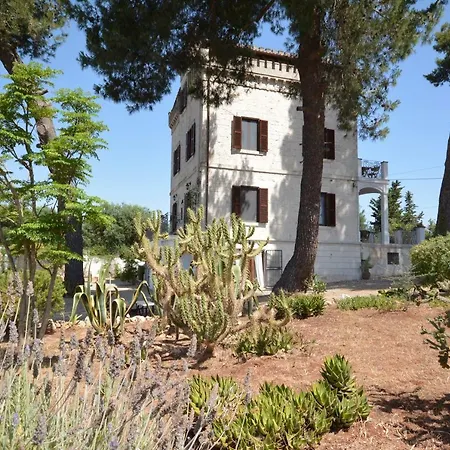 La Rava E La Fava Ostuni